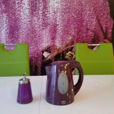 Apartment Wisteria *